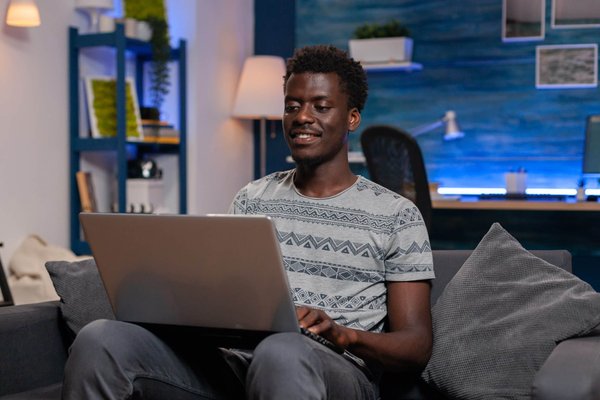 Quelles sont les clés pour établir une communication efficace dans une équipe multiculturelle et diversifiée ?